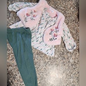 3-piece Toddler girls set size 18 months.